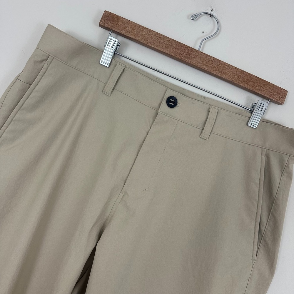 Lululemon Khaki Relaxed Tapered Smooth Twill Trouser Pants Casual Mens 36/29